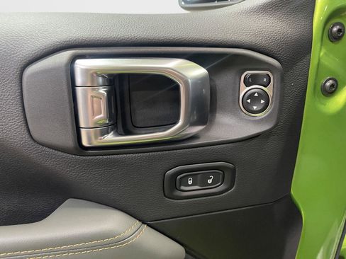 New 2026 Jeep Gladiator Mojave image 15