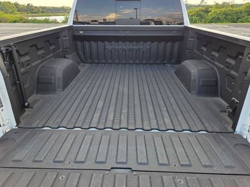 Certified 2024 GMC Sierra 1500 Denali Ultimate AWD/4WD image 15