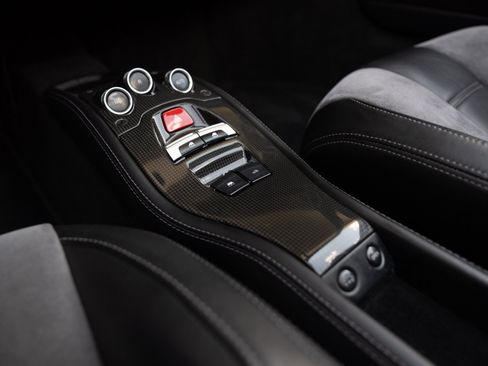 Used 2012 Ferrari 458 Spider RWD image 54