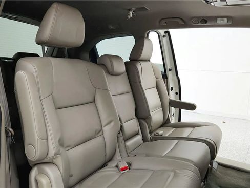 Used 2016 Honda Odyssey Touring image 37