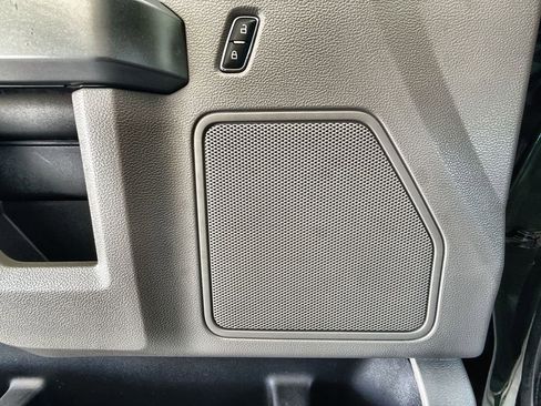 Used 2016 Ford F150 XLT w/ Equipment Group 302A Luxury AWD/4WD image 14