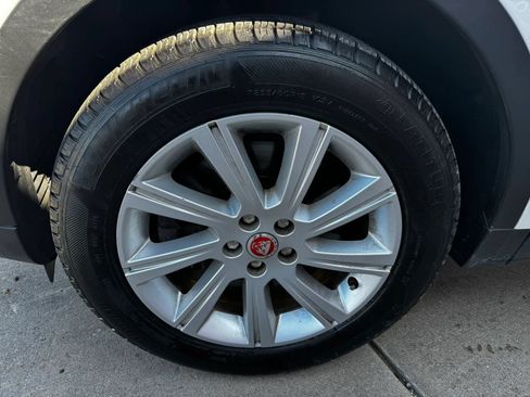 Used 2020 Jaguar E-PACE AWD/4WD image 23
