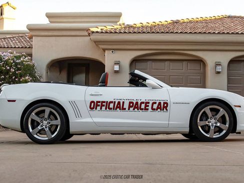 Used 2011 Chevrolet Camaro SS w/ RS Package image 9