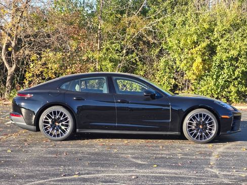 New 2026 Porsche Panamera 4 AWD/4WD image 8