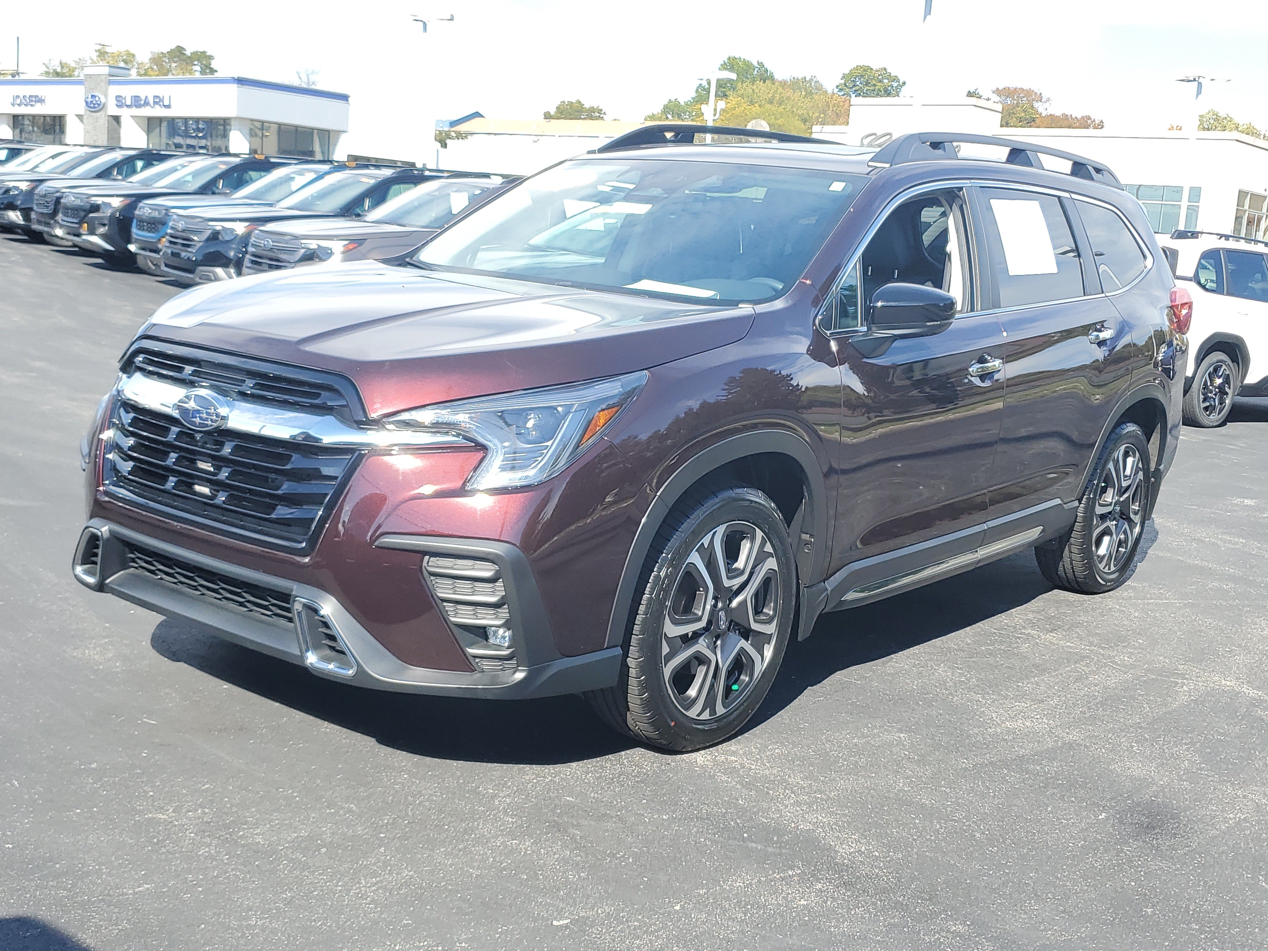 Used 2024 Subaru Ascent Touring w/ Popular Package #2 AWD/4WD image 31