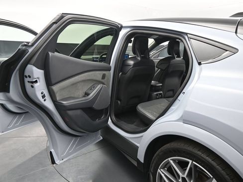Used 2025 Ford Mustang Mach-E GT AWD/4WD image 18