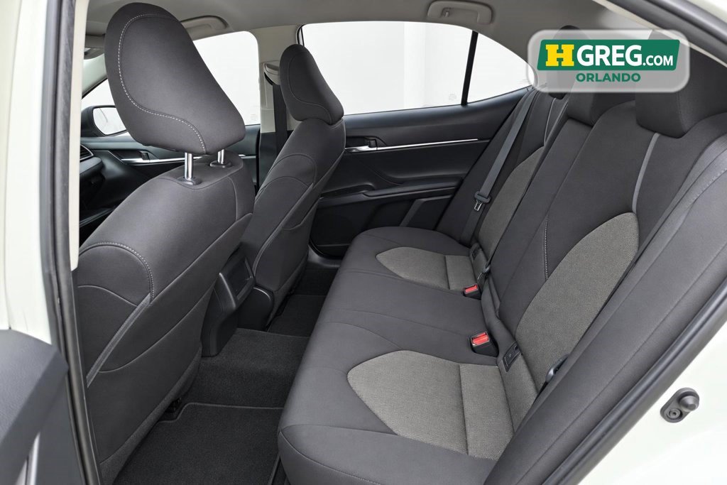 Used 2021 Toyota Camry LE FWD image 11