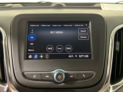 Used 2021 Chevrolet Equinox LS AWD/4WD image 18