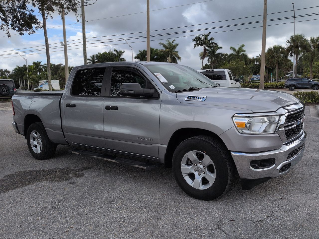 Used 2024 RAM 1500 Big Horn AWD/4WD image 2