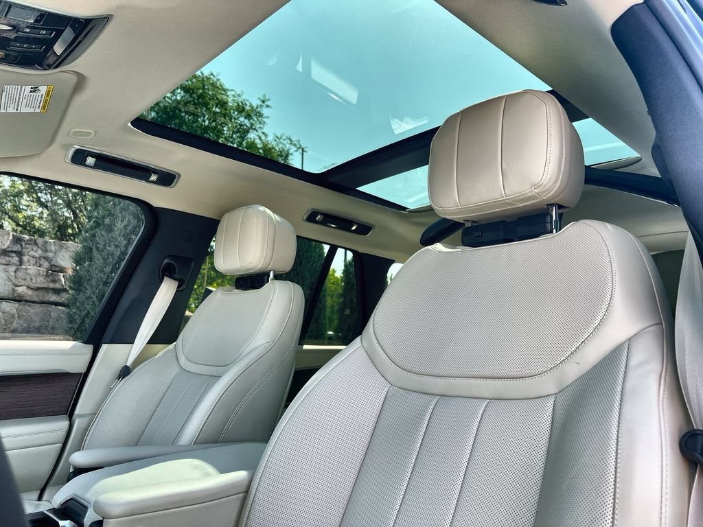 New 2026 Land Rover Range Rover SE AWD/4WD image 19