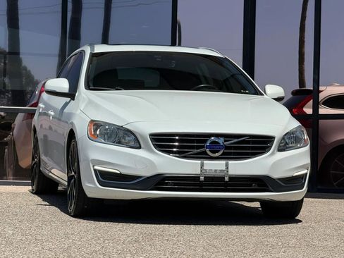 Used 2016 Volvo V60 T5 Premier w/ Convenience Package FWD image 19