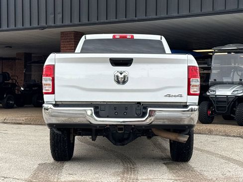 Used 2023 RAM 3500 Tradesman w/ Chrome Appearance Group AWD/4WD image 8