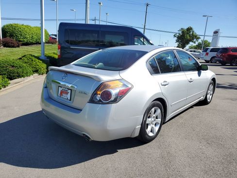 Used 2009 Nissan Altima 2.5 SL w/ SL Pkg FWD image 4