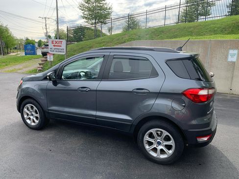 Used 2018 Ford EcoSport SE FWD image 3
