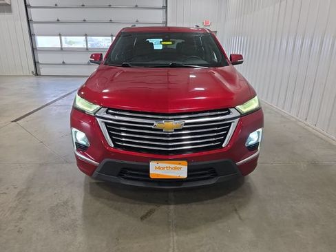 Used 2023 Chevrolet Traverse Premier AWD/4WD image 3