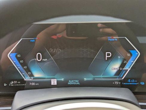 New 2026 BMW X5 xDrive50e image 10