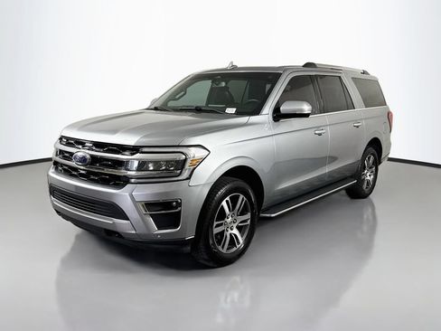 Used 2022 Ford Expedition Max Limited AWD/4WD image 3
