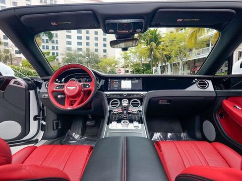 Used 2024 Bentley Continental GT V8 image 80