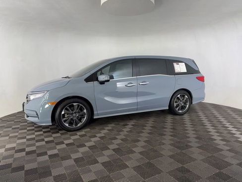 Used 2023 Honda Odyssey Elite image 5