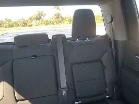 Used 2023 GMC Sierra 1500 Elevation image 14