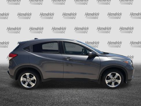 Used 2017 Honda HR-V EX-L image 11