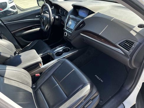 Used 2017 Acura MDX w/Technology/Entertainment Pkg image 25