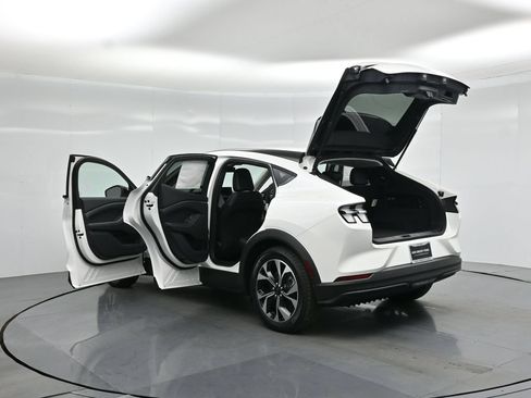 New 2026 Ford Mustang Mach-E Select w/ Technology Package RWD image 31