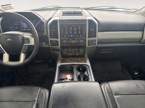Used 2019 Ford F250 Lariat w/ Lariat Ultimate Package image 11