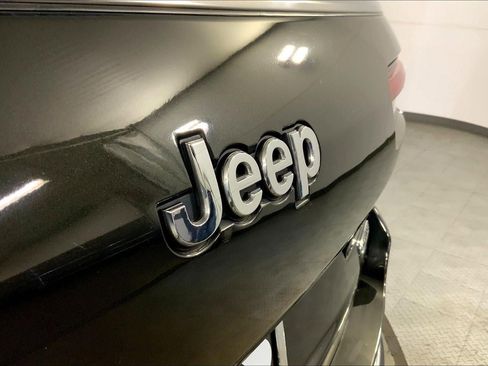 Used 2022 Jeep Grand Cherokee L Overland w/ Luxury Tech Group IV image 31