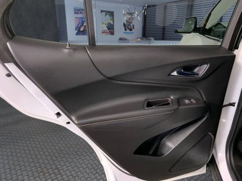 Used 2020 Chevrolet Equinox Premier AWD/4WD image 18