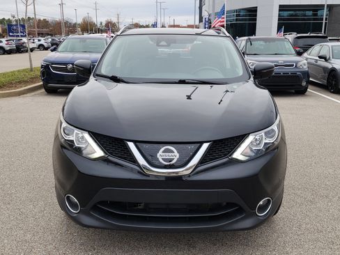 Used 2019 Nissan Rogue Sport SV w/ Technology Package image 8