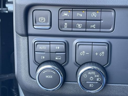 New 2026 Chevrolet Tahoe Premier image 8