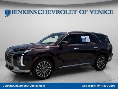 Used 2025 Hyundai Palisade Calligraphy image 11