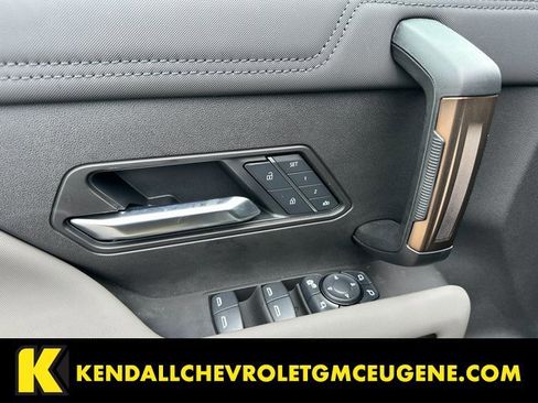 New 2025 GMC Hummer EV 2X w/ Extreme Off-Road Package image 15