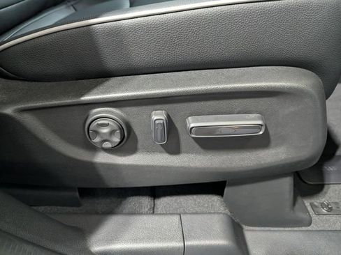 New 2026 Honda Odyssey Touring image 25