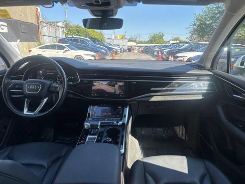 Used 2023 Audi Q7 3.0T Premium Plus AWD/4WD image 22