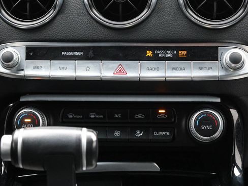 Used 2022 Kia Stinger GT-Line image 20