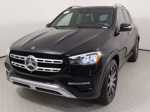 Used 2024 Mercedes-Benz GLE 350 4MATIC image 4