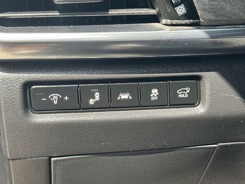 Used 2022 Kia Telluride EX w/ EX Premium Package image 10