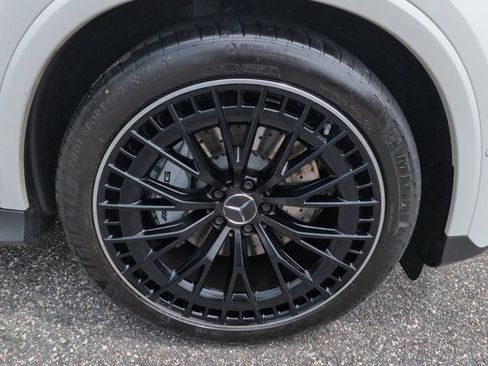 Certified 2026 Mercedes-Benz GLC 43 AMG 4MATIC image 11