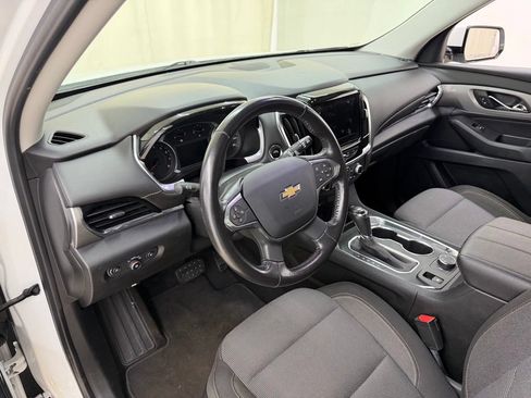 Used 2020 Chevrolet Traverse LT AWD/4WD image 19