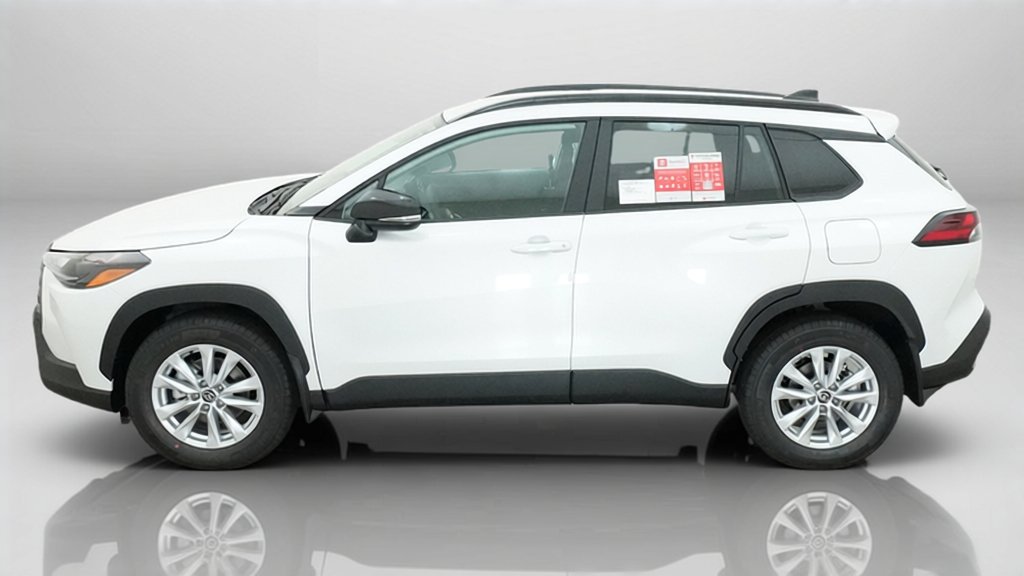 New 2026 Toyota Corolla Cross LE FWD image 6