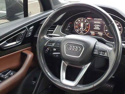 Used 2019 Audi Q7 3.0T Prestige w/ Prestige Package image 31