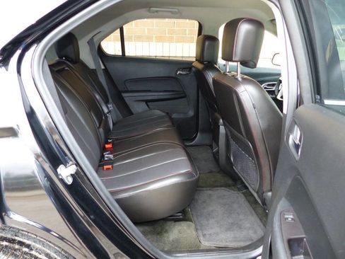 Used 2017 Chevrolet Equinox LT w/ Midnight Edition image 26