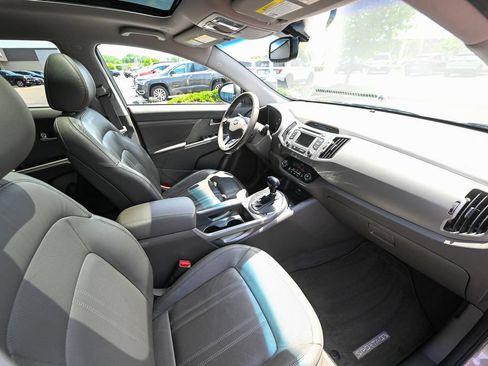 Used 2013 Kia Sportage EX w/ EX Premium Pkg AWD/4WD image 23