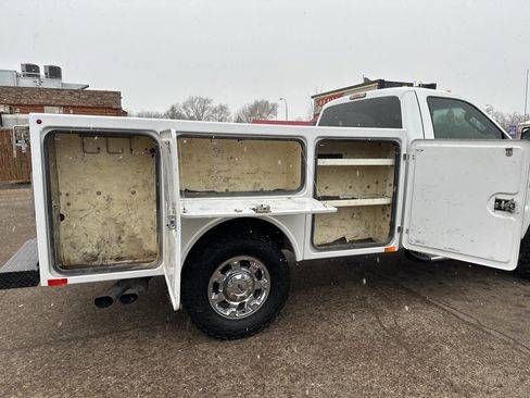 Used 2010 Ford F350 XL image 34