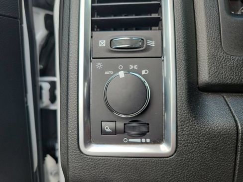 Used 2024 RAM 1500 Classic SLT AWD/4WD image 22