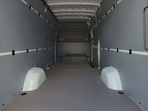 Used 2026 Mercedes-Benz Sprinter 2500 image 26