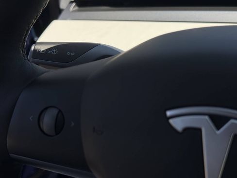 Used 2021 Tesla Model 3 Performance AWD/4WD image 16