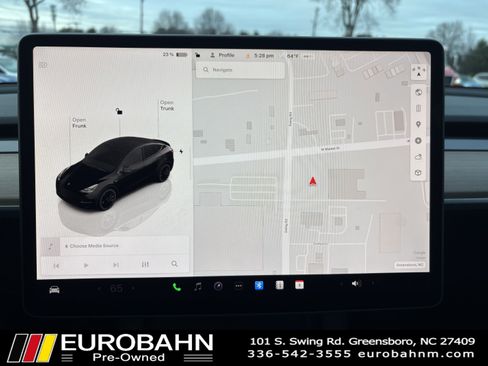 Used 2023 Tesla Model Y Performance image 19
